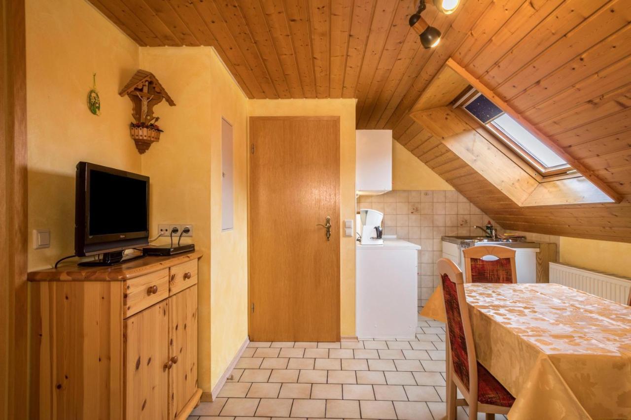 Zapfs Bauernhof Stiefmuetterchen Apartment Tettnang Exterior photo